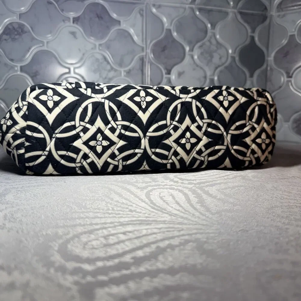 Vera Bradley Black White Geometric Large Tote Zip Closure Pockets